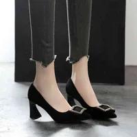 Отсуть обувь дизайнер роскошные черные высокие каблуки Женские толстые рабочие ботинки ноги с толсты