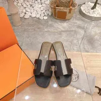 فاخر H oran Quality 2022 Slippers Top Women Shoes Leather Summer Flats Flats Sandals Flip Flips Flops Slide Wimesticite Ladies Party Placper with