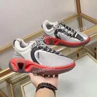 2022 최신 남성 여성 스포츠 신발 단단한 컬러 시리즈 간단한 유행 가죽 소재 편안하고 부드러운 LY211101