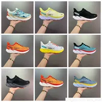 2022 Designer Femmes Men Hoka One Clifton 8 Shoot Athletic Shock Shock Absorbing Road Casual Chores Fashion Mens Womens Running Low Sneakers Taille