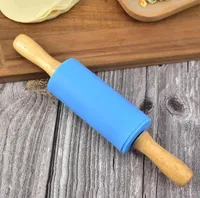 Silikon -Rollstift für Pizza -Keks Back Nicht -Stick -Oberfläche Holzgriff 4 Farben Teigrollen Küchenwerkzeuge