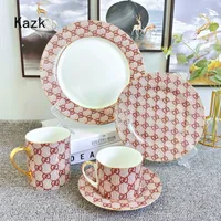 European Phnom Penh Ceramic Dinner Plate Creative High-End Table Seary Plates Dessert Dish Western Bowl Rishes and Plates Set 220613