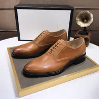 Billigqualifizierte Männer formelle Schuhe Klassiker Oxfords Trend handgefertigte Marke Luxus Mode komfortable soziale Lederschuhe für männlich