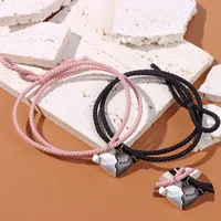 Charm Armbänder 2pcs/Set elastisches Seilpaar Herzform Armband Feste Haare für Frauen Männer Festival Geschenkescharm