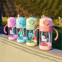 Bouteille de boisson d'eau en plastique de 360 ​​ml avec paille et corde Creative Cartoon Sport Buver Buging Gifts for Kids 20220530 D3