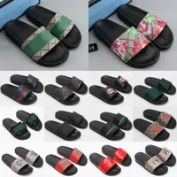 Mens Designers Slides Womens Slippers Fashion Luxurys Floral Slipper Leather bee ace snake Rubber Flats Sandals Summer Beach Loafers Gear Bottoms sliders