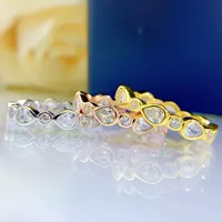 Gold Pure Silver Ring Fadeless Wedding Jewelry S925 Sterling Proposal Silver Band Kvinnlig icke -blekande engagemang Pärondiamantringar