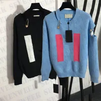 Dames Designer Knits Wool Sweaters met Pin Letter Hollow Sweatshirts met lange mouwen Sweatshirts Top Kwaliteit Winterpullover Sweater