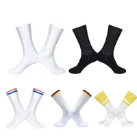 Sports Socks 2022 Anti Slip Seamless Cycling Integral Moulding High-tech Bike Sock Compression Bicycle Outdoor Running Sport