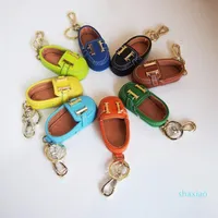 Fashion Key Buckle Car Keychain Handmade Leather Bags Keychains Man Woman Shoes Design Bag Accessories 10 Color Good Quality3038