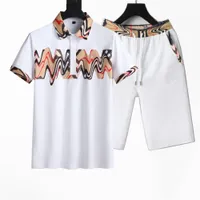 Sommer Neue Herren T-Shirts Herrenmode Sportswear Casual Designer Muster T-Shirt + Shorts Beach Play Luxus Accessoires Set 070