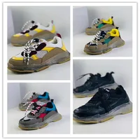 Üçlü Baba Çalışma Sneaker Erkekler ve Kızlar Günlük Spor Ayakkabıları Kombinasyon Kombinasyonları Açık Terler Hız Düz Eğitmenler Soyut26-35262y