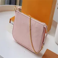 Women Luxurys Designers Bags Shoulder Bag Mini Handbags Pochette Accessories Crossbody Wallet Womens Purses Card Holder Messenger 256L