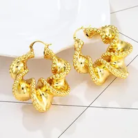 Aretes Huggie Hoop Diseño Copper Cross Knot Clip para mujeres Accesorios de joyería de moda de oro de 24k Partyhoop