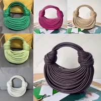 2022 الاتجاه مزدوج Kont New Line Bundle Clutch Facs Female Hide Hand Handbag Presh Preshed Based Counter Counter Bag Envalice