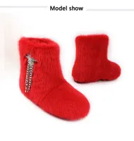 Le ultime scarpe di visone invernali moda pelose strass tubo corto pelliccia in pile stivali da neve caldi scarpe da donna per Natale