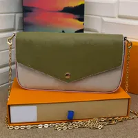 سلسلة كلاسيكية فيليسي بوتشيت حقيبة منقوشة مصممة جلدية مصممة على الأدوات المغطاة بمسمار الإغلاق