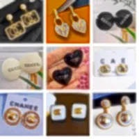 Orecchini per borchie ad orecchio della moda 18k oro placcati 925 argento a perle di perle in cristallo designer femminile accessori per gioielleri di matrimonio ER0801-ER0820