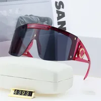 럭셔리 디자이너 선글라스 남자 여성 안경 야외 방풍 안경 PC 프레임 패션 클래식 레이디 태양 안경 거울