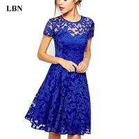 5xl plus size jurk mode dames elegante zoete heilige out Lace sexy feest prinses slanke zomer es vestidos roodblauw 220613