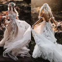 Backless Lace Boho Wedding Dress 3D Appliced ​​Summer Beach Brudklänningar från axeln Tulle utomhus dam äktenskapsklänningar