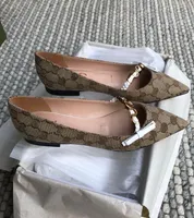 Paris 2022 Luxusdesignerinnen Frauen Flats Schuhe klassische Womans -Laien spitzs Zeh Slip auf Modemarken Flat Casual Tory Schuhe Frau Zapatos Mujer ys Sandalen
