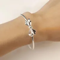 Bangle Silver Plated Cute Woman Romantic Bow Bangles For Women Bracelets Fashion Party Wedding Jewelry Holiday GiftsBangle