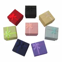 Bowknot Jewelry Packaging Display Bottoni regalo 4x4x2,5 cm Caspetti di orecchie di Orerrings carine Boxes