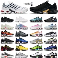 2022 High Qualit Mens Running Shoes TN plus Chaussures Triple Black Laser Blue Bred Hyper Violet Silver Rode Smoke Gray Men Dames Sport Trainer Sneakers Outdoor 40-46