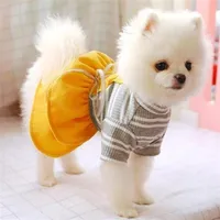 Köpek Giyim Pet Schnauzer Bichon Teddy Pooge Elbise Pomeranian Kukla Kadın Yaz Ince Elbise Prenses Desen Malzeme Köken