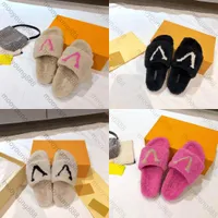 10A Top Tier Quality Luxury Designers Slippers Womens Mules Mens Flat Shoes Slides Classic Flower Outdoor Black Slipper White Letter Couple Rubber Sandals With Box