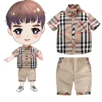 男の子の服セットスポーツ服トラックスーツのアクティブストライプTシャツ+ショーツ野球サッカー服幼児