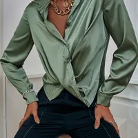 ベリーゴ春サテンシルクシャツグリーン女性スリムブラウスエレガントな長袖ラップSファッションソリッドトップ220318