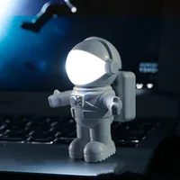 Astronaut LED Night Light Astronaut Style USB Power Small Lamp Book Light Keyboard Lampe Weihnachtsgeschenk Home Office Ornament191W