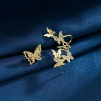 Stud Korean Butterfly Pearl -oorbellen voor vrouwen Crystal Insect Bee Dangle Drop Piercing sieraden Verklaring Wedding Girls Stud