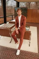 Classic Brick-red Silm Fit Mens Suits Two Piece Wedding Tuxedos Groom Wear Peaked Lapel Hansome Men Prom Evening Party Blazer Jacket Pants Set 2022