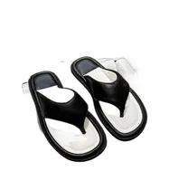 2022 Designer Sandals Clouds Donne Slipisti Squadra Flip Flip Flops di pelle di pelle Sandalo Sbosfiato piatto morbido Fasci Slippista di lusso di lusso