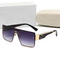 Modne okulary przeciwsłoneczne okulary Najnowsze projektant mody Style Style UV400 Duża kwadratowa ramka metalowe okulary Driving Okulasy Luksusowe