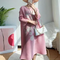 Sukienki zwyczajne Miyake Fashion Fashion Print Sukienka Rozkloszowana rękaw A-słowek Średnia długa spódnica Sprężyna i jesienna prasowana cegła dla kobiet