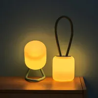 Luzes noturnas Silicone LED Light Dimmable Table Lamp USB Estudo recarregável Reading 800mAh branco / quente luminarias decoração noite