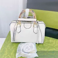 حقائب مصممة Womens Womens Tote Fashion 23cm Pu Leather Leather Beach Bag Bag Luxury Travel Crossbody Counter Presal 48852