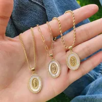 Ketten 5pcs Gold plattiert Jesus Jungfrau Maria Oval Anhänger Halskette CZ Muschel Kubaner/ Büroklammel/ Perlen Kette Religiöse Schmuckketten