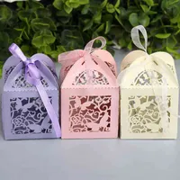 50st Hollow Out Butterfly Paper Candy Box Presentlådor Bröllop Favor Decoration With Ribbon J220714