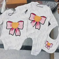 Fashion Pattern Baby Boys Rompers T Shirts With Bib Designer Kids Clothes Bowknot Girls Jumpsuits Tops Summer