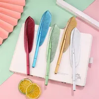 Hermosos bolígrafos de plumas de bolígrafo escribiendo para suministros escolares de papelería artículos baratos lindos kawaii lápices de papelería 742 e3