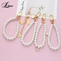 Retro Beauty Head Keychain Pearl Small Gift For Airpods Pro 1 2 Earphone Case Chain Ornaments Keyring Round Pendant 220623