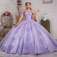 2022 Elegant Light Purple Princess Ball Gown Quinceanera Dresses Puffy Off Shoulder Appliques Sweet 15 16 Dress Prom Pageant Gowns Vestidos de xv C0804