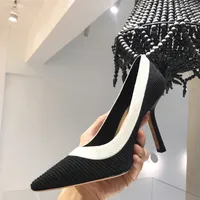 Toppkvalitet Casual Shoes Designer Heel Sandals Women's Stiletto Letter Dress Black Pack Banquet Stylist Summer With Box