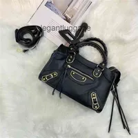 Luxurys designer bag Handbags 2022 Bbalencaigss Locomotive Bag Messenger One Shoulder Atmos NM K885