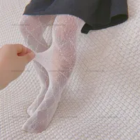 Baby Girls Leggings Tights Calça de meia -calça de seção fina de meias de letra de impressão de impressão em meias brancas pretas crianças217w